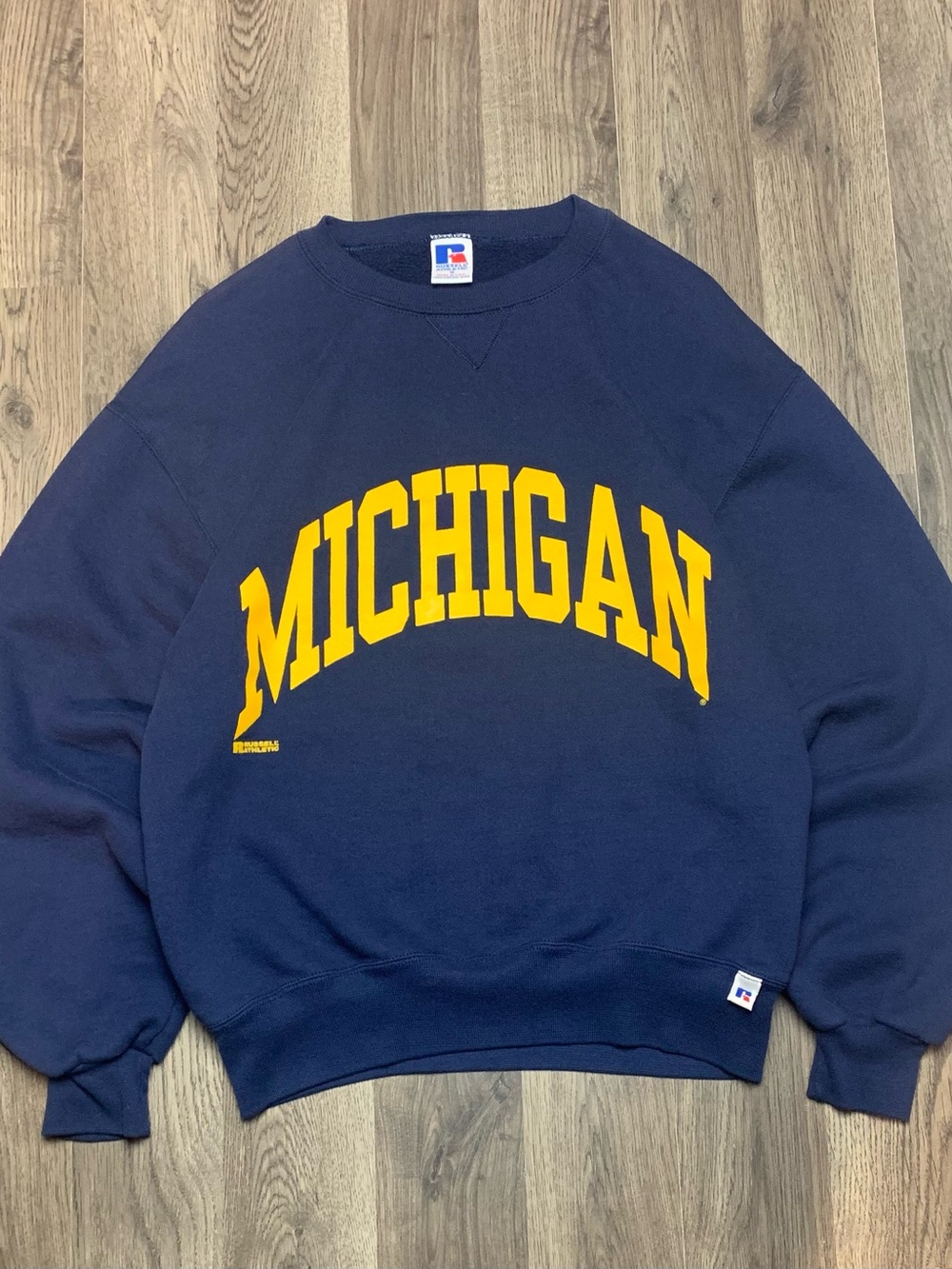 Vintage 1990s Michigan Wolverines Russell Athletic Spellout Crewneck